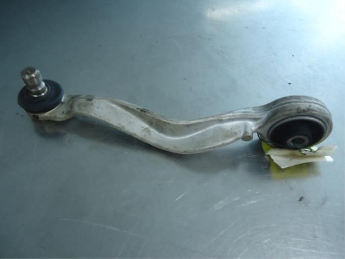 Front upper wishbone, right from a Audi A4 (B5) 1.9 TDI 1995