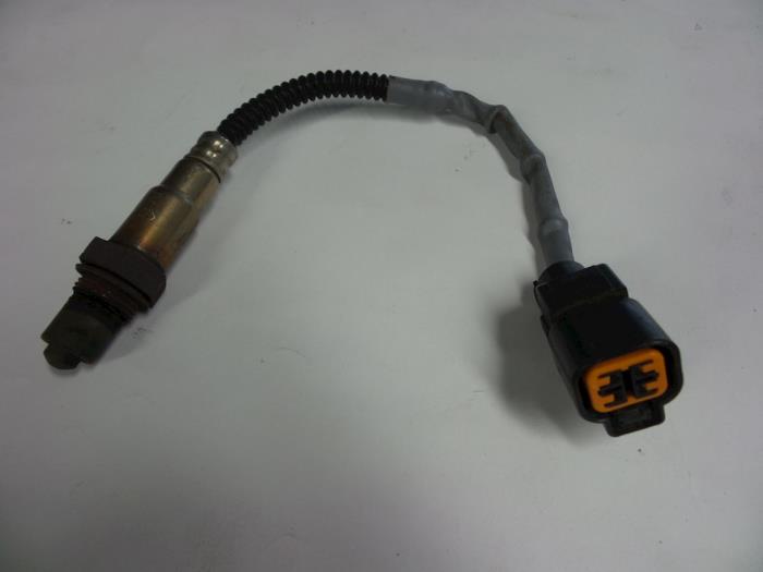 Usados Sonda Lambda Hyundai Tucson (JM) 2.0 16V CVVT 4x2 Precio € 15,00 Norma de margen ofrecido por Autobedrijf Broekhuis B.V.