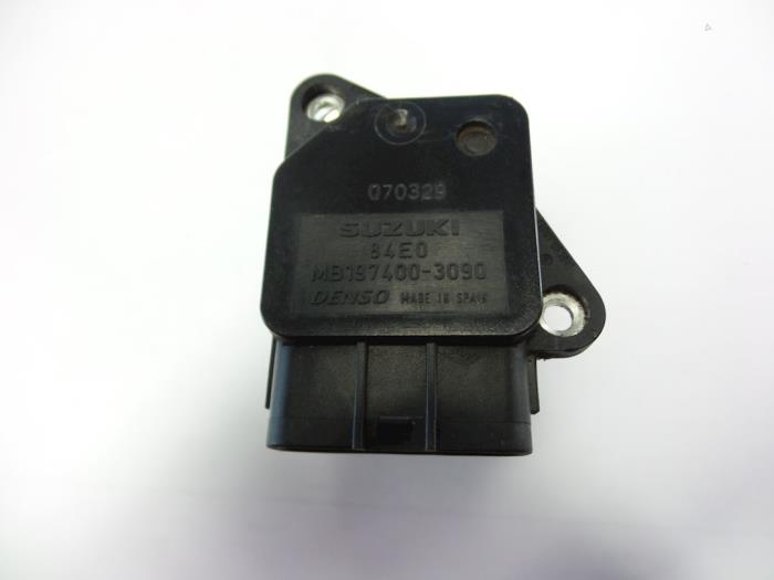 Gebrauchte Luftmassenmesser Suzuki Swift (ZA/ZC/ZD1/2/3/9) 1.5 VVT 16V Preis € 20,00 Margenregelung angeboten von Autobedrijf Broekhuis B.V.