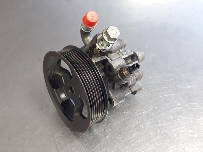 Power steering pumps with engine code 0261518 stock