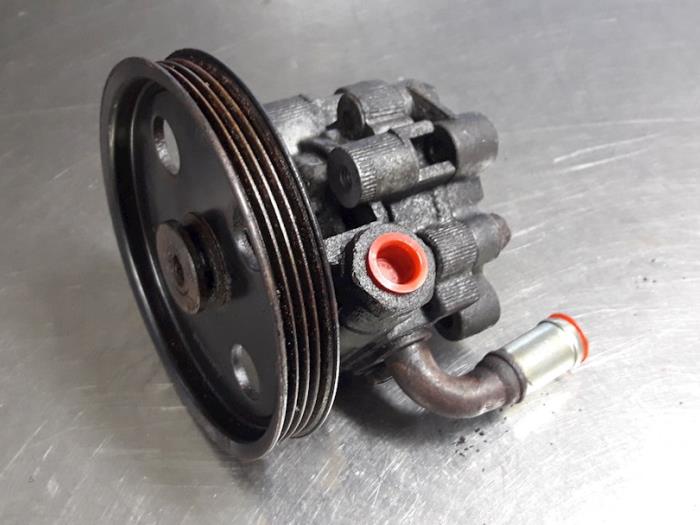 Usagé Pompe de direction Dodge Ram Van 2.5 CRD Prix € 35,00 Règlement à la marge proposé par Autobedrijf Broekhuis B.V.