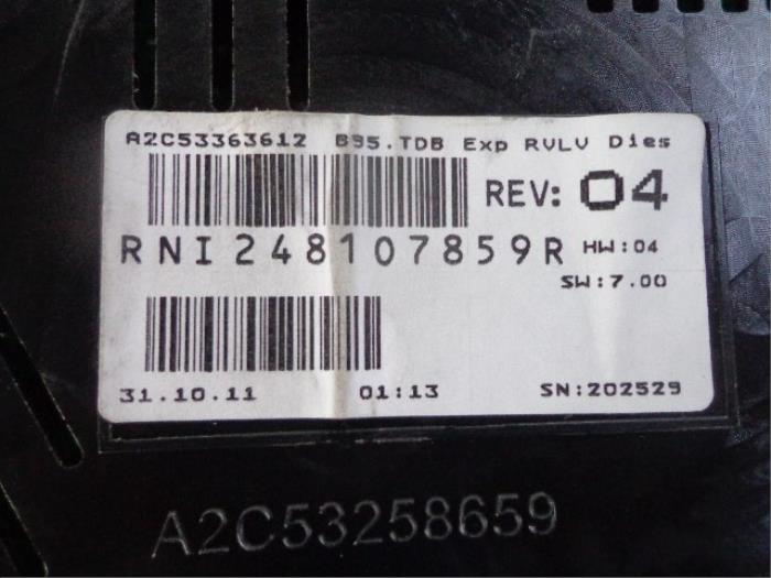 Odometer KM from a Renault Megane III Grandtour (KZ) 1.5 dCi 110 2012