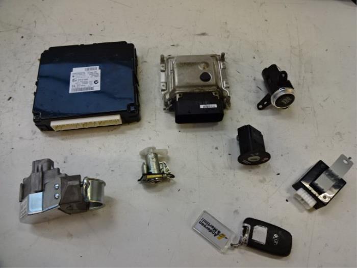 Used Injection computer Kia Picanto (TA) 1.0 12V Price € 100,00 Margin scheme offered by Autobedrijf Broekhuis B.V.