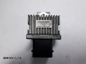 Used Glow plug relay Ford S-Max (GBW) 2.0 TDCi 16V 140 Price € 20,00 Margin scheme offered by Autobedrijf Broekhuis B.V.