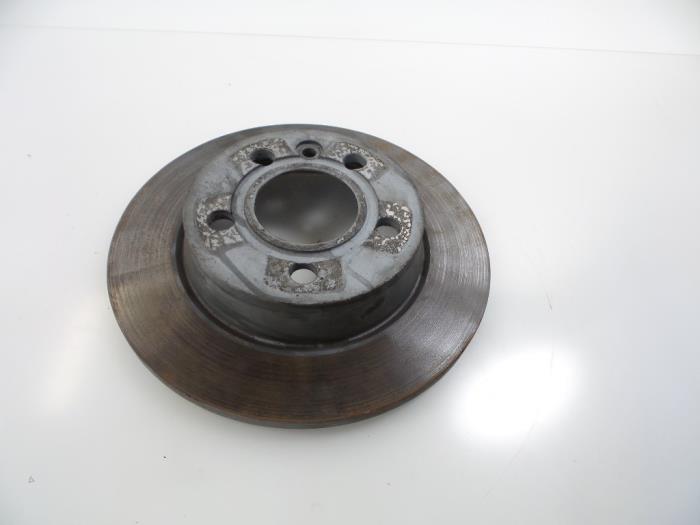 Rear brake disc from a Volkswagen Sharan (7M8/M9/M6) 1.9 TDI 115 2001