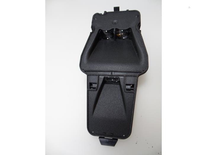 Begagnade Regnsensor Seat Mii 1.0 12V Pris € 25,00 Marginaltabell erbjuds av Autobedrijf Broekhuis B.V.