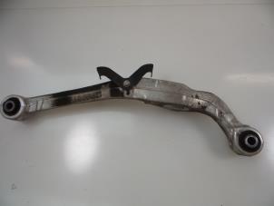 Used Rear wishbone, right Nissan Qashqai (J10) 2.0 16V Price € 50,00 Margin scheme offered by Autobedrijf Broekhuis B.V.