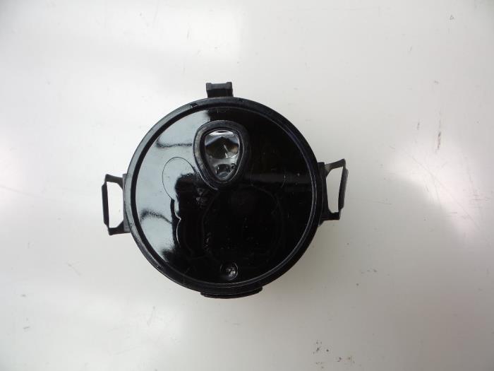 Begagnade Regnsensor Nissan Note (E11) 1.6 16V Pris € 20,00 Marginaltabell erbjuds av Autobedrijf Broekhuis B.V.