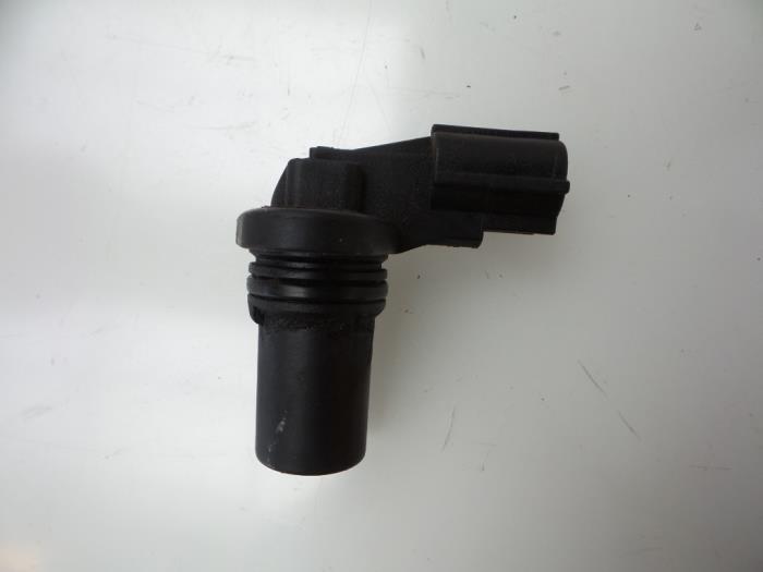 Begagnade Kamaxelsensor Ford Mondeo III Wagon 1.8 16V Pris € 10,00 Marginaltabell erbjuds av Autobedrijf Broekhuis B.V.