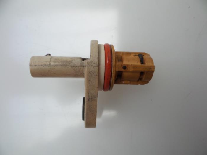 Begagnade Kamaxelsensor Opel Astra J Sports Tourer (PD8/PE8/PF8) 1.4 Turbo 16V Pris € 10,00 Marginaltabell erbjuds av Autobedrijf Broekhuis B.V.