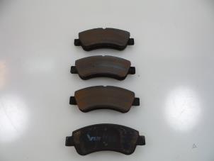 Used Front brake pad Peugeot 307 (3A/C/D) 1.6 16V Price € 15,00 Margin scheme offered by Autobedrijf Broekhuis B.V.