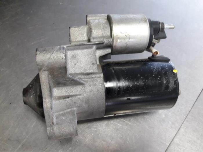 Used Starter Renault Grand Scénic II (JM) 2.0 16V Price € 25,00 Margin scheme offered by Autobedrijf Broekhuis B.V.