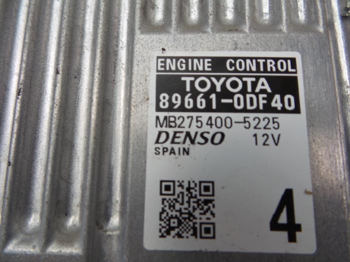 Injection computer from a Toyota Yaris III (P13) 1.33 16V Dual VVT-I 2013