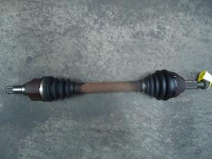 Used Front drive shaft, left Ford Focus 1 1.4 16V Price € 20,00 Margin scheme offered by Autobedrijf Broekhuis B.V.