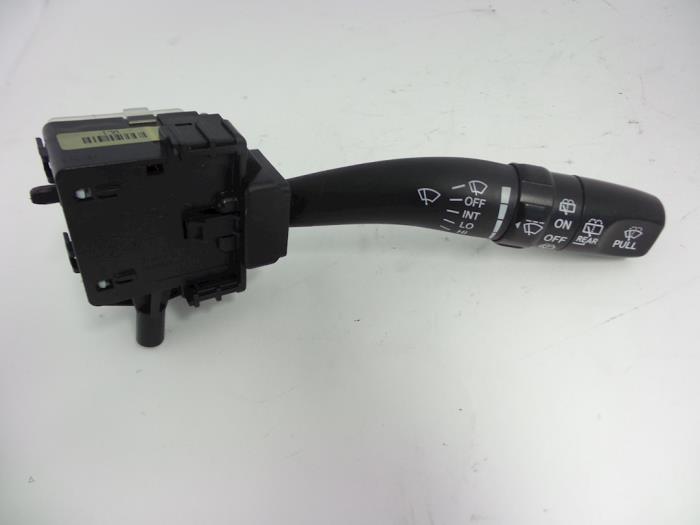 Wiper switch from a Hyundai Santa Fe II (CM) 2.2 CRDi 16V 4x2 2009
