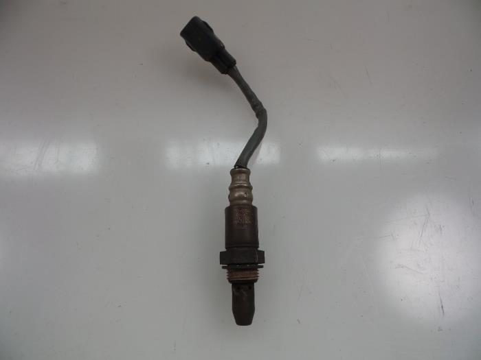 Usados Sonda Lambda Toyota Tundra (K5/K6) 5.7 V8 32V Dual VVT-I Precio € 60,50 IVA incluido ofrecido por Autobedrijf Broekhuis B.V.