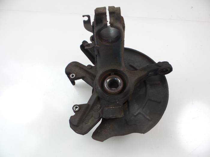 Knuckle, front right from a Skoda Fabia II Combi 1.4i 16V 2007