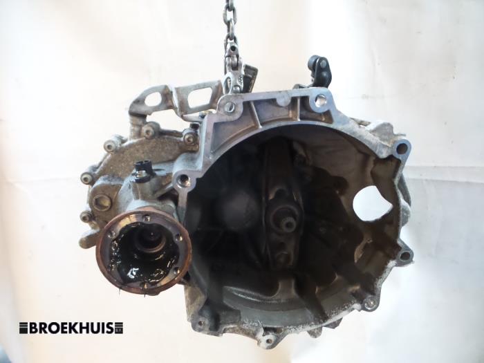 Gebrauchte Getriebe Volkswagen Fox (5Z) 1.2 Preis auf Anfrage angeboten von Autobedrijf Broekhuis B.V.