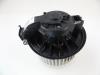 Heating and ventilation fan motor from a Seat Mii, 2011 1.0 12V, Hatchback, Petrol, 999cc, 44kW (60pk), FWD, CHYA, 2011-10 / 2019-07 2013