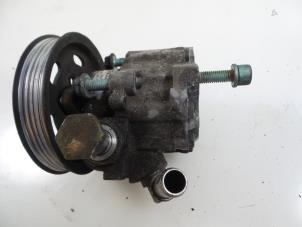 Usagé Pompe de direction Audi A6 Avant (C5) 1.9 TDI 130 Prix € 25,00 Règlement à la marge proposé par Autobedrijf Broekhuis B.V.