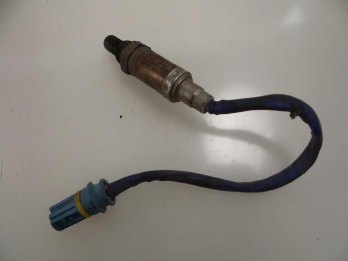 Usagé Sonde lambda Mercedes C Combi (S202) 2.4 C240T V6 18V Prix € 10,00 Règlement à la marge proposé par Autobedrijf Broekhuis B.V.
