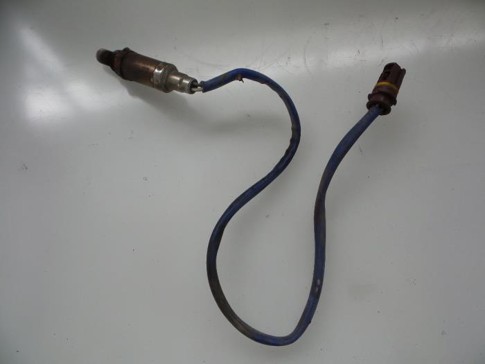 Usagé Sonde lambda Mercedes C Combi (S202) 2.4 C240T V6 18V Prix € 10,00 Règlement à la marge proposé par Autobedrijf Broekhuis B.V.