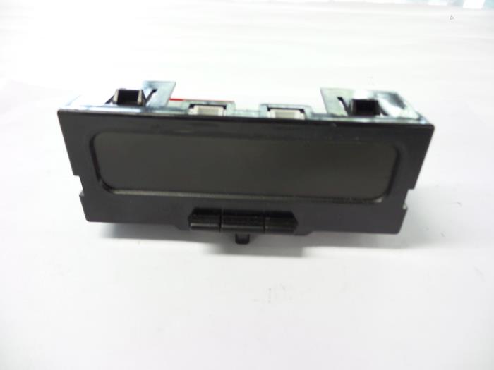 Begagnade Innerdisplay Renault Megane II (BM/CM) 1.4 16V 98 Pris € 15,00 Marginaltabell erbjuds av Autobedrijf Broekhuis B.V.