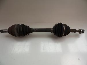 Used Front drive shaft, left Opel Astra G (F07) 1.8 16V Price € 20,00 Margin scheme offered by Autobedrijf Broekhuis B.V.