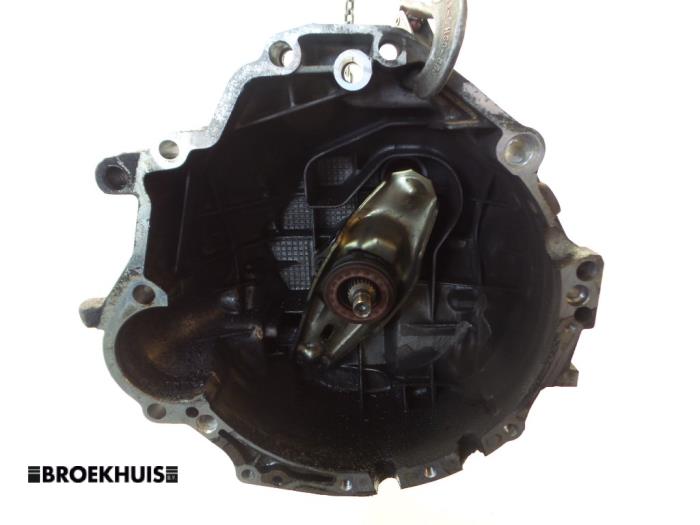 Gebrauchte Getriebe Volkswagen Passat (3B3) 1.8 Turbo 20V Preis auf Anfrage angeboten von Autobedrijf Broekhuis B.V.