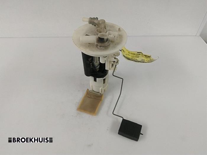 Usagé Pompe à carburant Daihatsu Cuore (L251/271/276) 1.0 12V Prix € 20,00 Règlement à la marge proposé par Autobedrijf Broekhuis B.V.