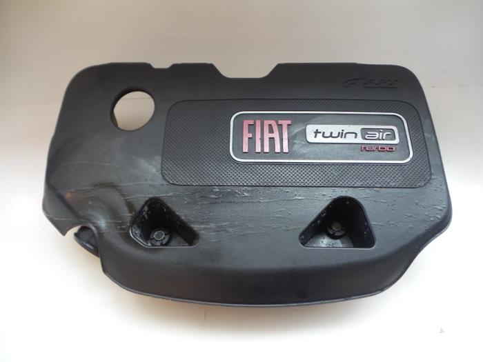 Begagnade Luftfilterhus Fiat 500 (312) 0.9 TwinAir 85 Pris € 25,00 Marginaltabell erbjuds av Autobedrijf Broekhuis B.V.