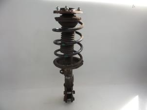 Used Front shock absorber rod, right Toyota Corolla (E12) 1.4 D-4D 16V Price € 35,00 Margin scheme offered by Autobedrijf Broekhuis B.V.