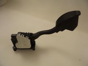 Used Accelerator pedal Fiat Panda (312) 0.9 TwinAir 65 Price € 30,00 Margin scheme offered by Autobedrijf Broekhuis B.V.