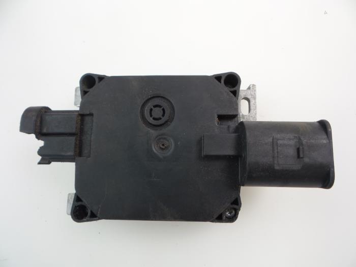 Used Cooling computer BMW 1 serie (F20) 118d 2.0 16V Price € 15,00 Margin scheme offered by Autobedrijf Broekhuis B.V.