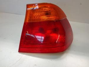 Used Taillight, right BMW 3 serie (E46/4) 318i Price € 12,50 Margin scheme offered by Autobedrijf Broekhuis B.V.