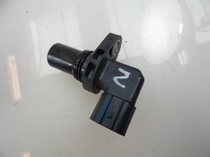 Begagnade Kamaxelsensor Opel Agila (B) 1.2 16V Pris € 15,00 Marginaltabell erbjuds av Autobedrijf Broekhuis B.V.