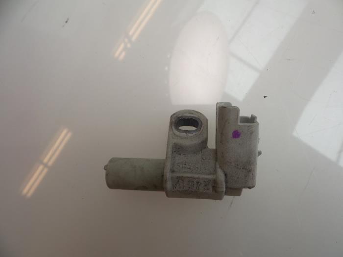 Begagnade Kamaxelsensor Fiat Scudo (270) 2.0 D Multijet Pris € 10,00 Marginaltabell erbjuds av Autobedrijf Broekhuis B.V.
