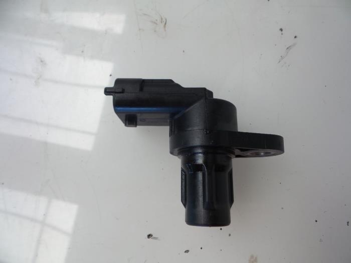 Begagnade Kamaxelsensor Volvo V70 Pris € 15,00 Marginaltabell erbjuds av Autobedrijf Broekhuis B.V.