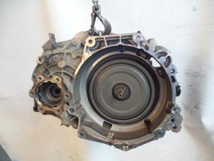 Used Gearbox Volkswagen Touran (1T1/T2) 1.9 TDI 105 Price on request offered by Autobedrijf Broekhuis B.V.