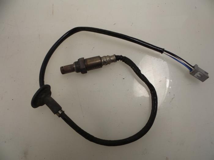 Lambda probe Toyota Avensis Wagon (T25/B1E), 2003 / 2008 2.0 16V D-4D-F, Combi/o, Diesel, 1.998cc, 93kW (126pk), FWD, 1ADFTV; EURO4, 2006-03 / 2008-11, ADT250; SB1ED (Used)