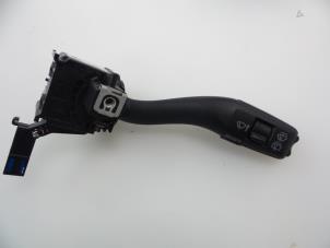 Usados Interruptor de limpiaparabrisas Audi A3 Sportback (8PA) 1.9 TDI Precio € 20,00 Norma de margen ofrecido por Autobedrijf Broekhuis B.V.