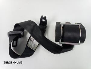 Used Rear seatbelt, left Volkswagen Passat CC (357) 1.8 TSI 16V Price € 15,00 Margin scheme offered by Autobedrijf Broekhuis B.V.