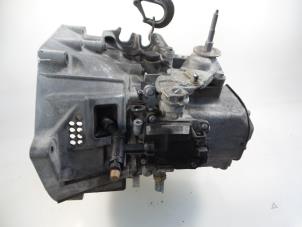 Getriebe van een Peugeot 5008 I (0A/0E) 1.6 HDiF 16V 2012