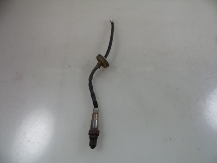 Usados Sonda Lambda Mitsubishi Colt (Z2/Z3) 1.1 12V Precio € 25,00 Norma de margen ofrecido por Autobedrijf Broekhuis B.V.
