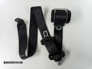 Used Rear seatbelt, right Mitsubishi Colt (Z2/Z3) 1.1 12V Price € 20,00 Margin scheme offered by Autobedrijf Broekhuis B.V.
