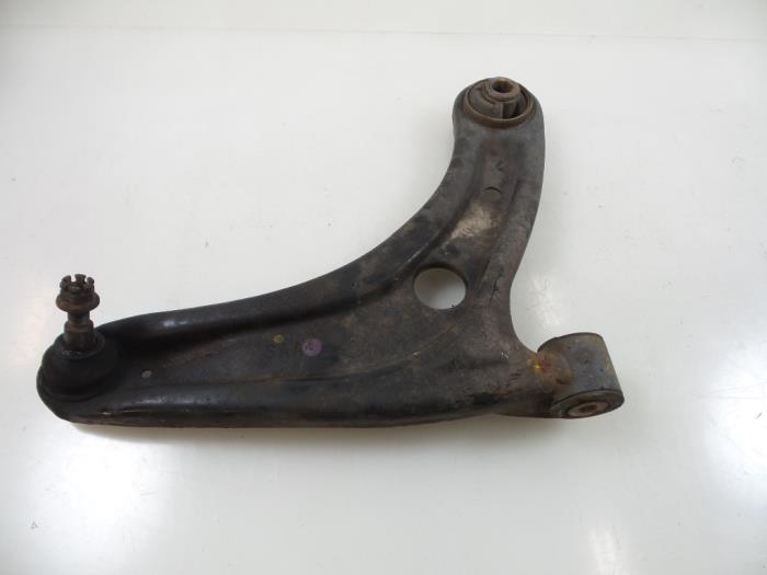 Front wishbone, right from a Honda Jazz (GD/GE2/GE3) 1.3 i-Dsi 2003