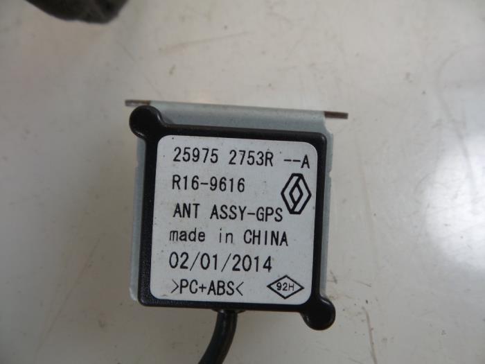 Antenne GPS Renault Clio IV 1.5 dCi 75 FAP - 259752753R