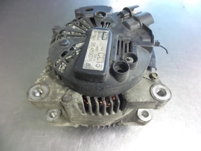 Dynamo d'un Citroën C5 I Berline (DC) 2.0 HDi 110 2002