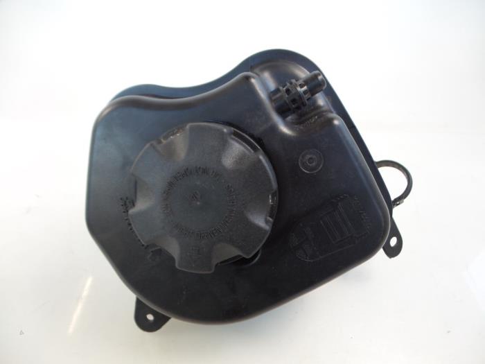 Expansion vessel from a BMW X6 (E71/72) xDrive35d 3.0 24V 2009