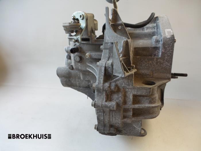 Gearbox Renault Scénic II 2.0 16V - 7701717857 F4R770 ND0015